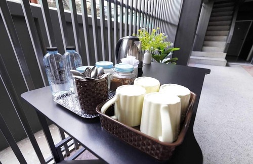 Samsen Nok Maison | Elegant Standard Double | Heart of Huaikwang