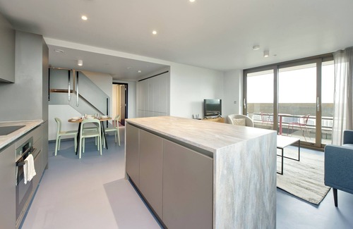 Poplar Appartement | Elegant two-bedroom apartment in vibrant Poplar