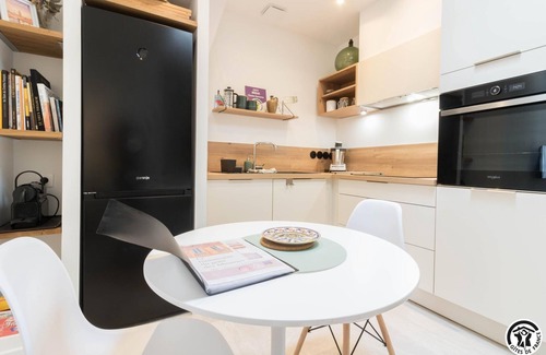 Minimes - Barriere de Paris Appartement | Elégant appartement urbain avec parking : explorez la ville à pied!