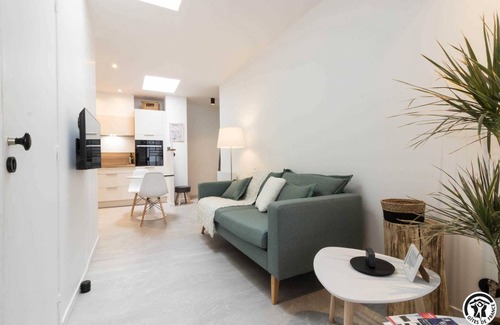 Minimes - Barriere de Paris Appartement | Elégant appartement urbain avec parking : explorez la ville à pied!