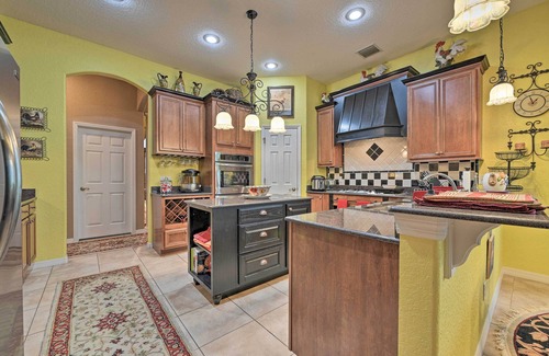 East County Civic Group Maison | Elegant Valrico Home ~ 15 Mi to Downtown Tampa!