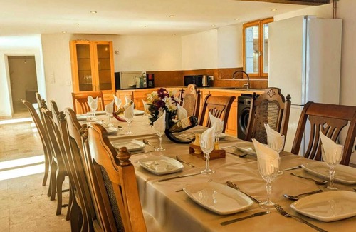 Sigoules Villa | Stunning Peaceful Villa with Pool