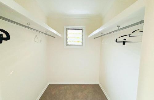 Kenmore Maison | Elegant Villa Near Shopping Mall