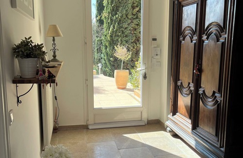 Beaurecueil Maison | Élégante villa avec vue d’exception, entre Sainte-Victoire et Aix-en-Provence