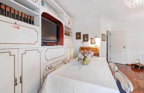 Cascais Maison | Elegant Vintage House with barbecue