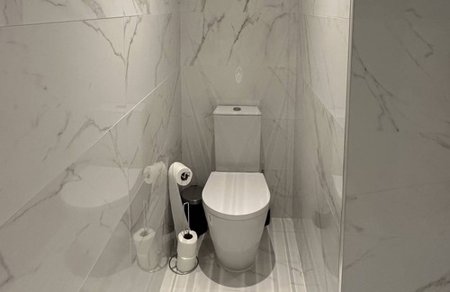 Restelo Appartement | Elegante Apartamento,totalmente remodelado num típico Bairro de Lisboeta.