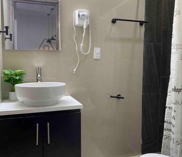 Los Mochis Maison | Elegante Casa Nueva Comoda con Asador