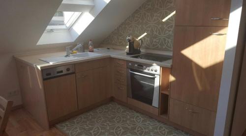 Manebach Appartement | Elegante Ferienwohnung mit Kaminofen im Thüringer Wald