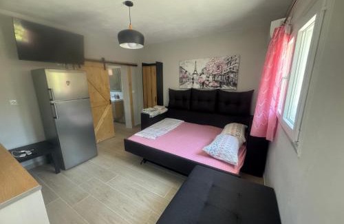 Katochi Appartement | Elena's studio