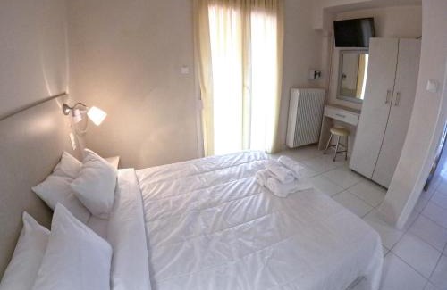 Agia Hôtel | Eleni Kandilari Rooms