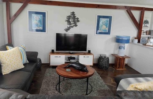 Buffalo Hills Game Reserve Chalet De Ski | Elephant View