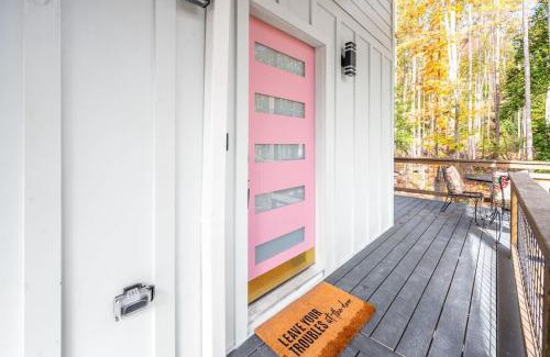 Bynum Maison | Elevate Treehouses - Book all 4 treehouses