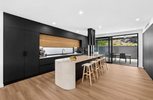 Lorne Maison | Eleve Lorne