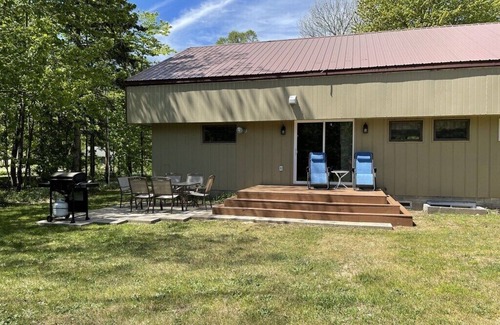 Christmas Maison | Elf House - à Noël près de Pictured Rocks