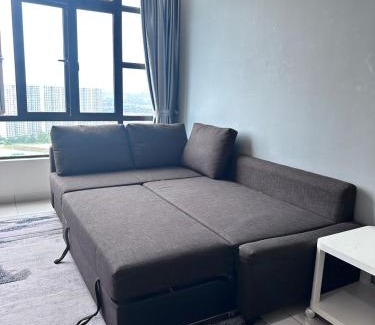 Kempas Appartement | ELIFE D Summit Residences 2109 Wifi Netflix
