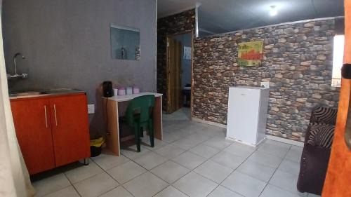 Louis Trichardt Maison | Elim Pink House Accommodation