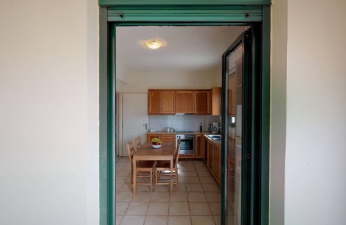 Asprouliani Villa | Eleanna Villas. Villa Anna