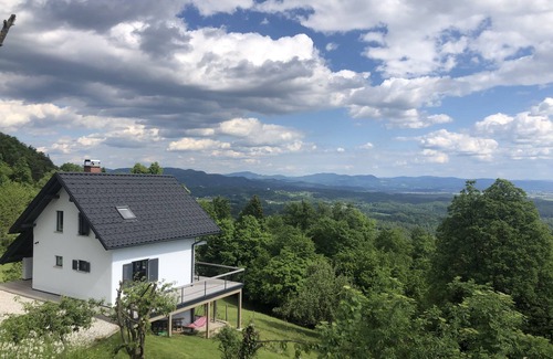 Senturska Gora Maison | Elipa House, Apno - Krvavec Mountain