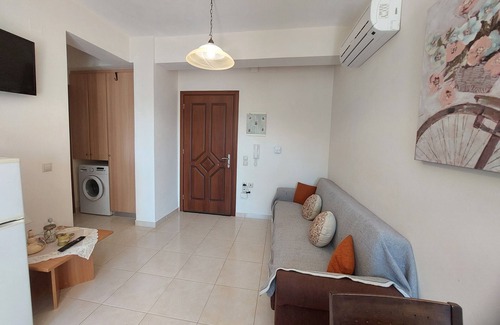 Kefalonia Appartement | Elisso cozy one bedroom apartment with a wonderful garden