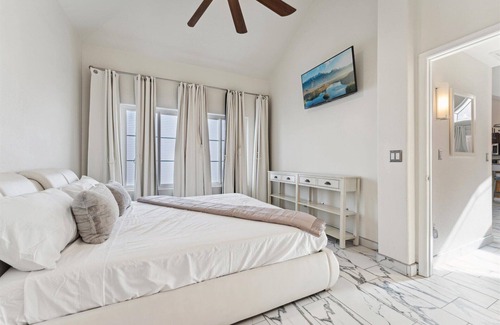 Val Vista Lakes Copropriété | Elite Lakeside Oasis in Gilbert