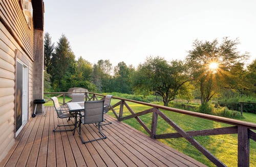 Union Dale Cabine | Elk Mountain Ski Resort: Rustic Home on 21 Acres