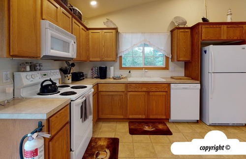 Sunset Beach Maison | ELK`S HOLLOW at Sunset Beach, Warrenton: Near Ocean
