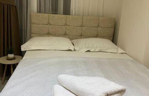 Bornova Appartement | EllaHouse