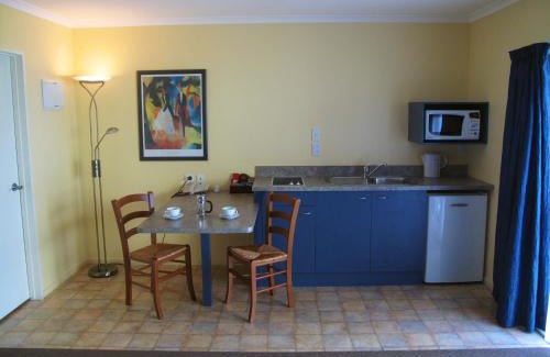 Paraparaumu Hôtel | Elliotts Kapiti Coast Motor Lodge