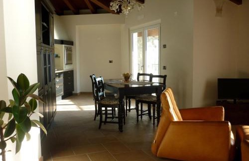 Marone Appartement | ello Apartment for Lake Adventures