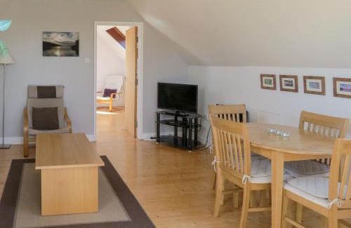 Upton Maison | Elm Loft