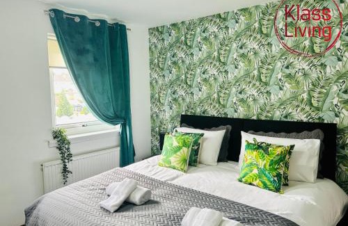 Glasgow Maison | Elmbank Avenue House by Klass Living Uddingston