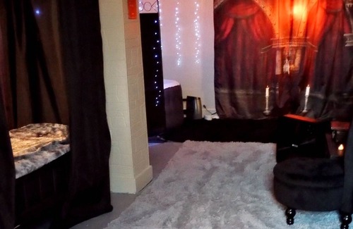 Meridian Appartement | Elvira's Secret Lair
