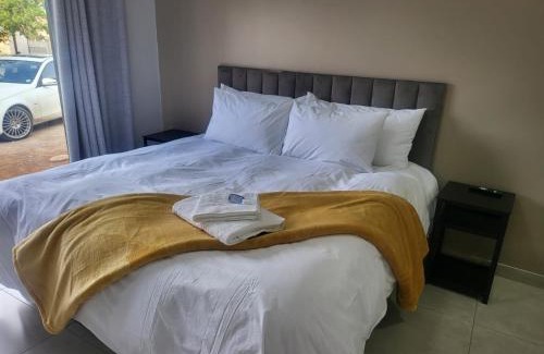 Kimberley Maison | Ematolweni guest house