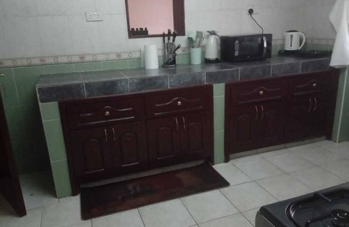 Nairobi Upper Hill Appartement | Embracing the Upper Hill Apt in a Secured enclave with 24/7 safety provisions