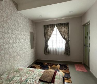 Pasir Gudang Maison | Embun Selasih Homestay