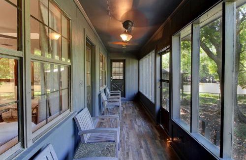 Shreveport Maison | Emerald Point Cabin - Lake Front With Kayaks