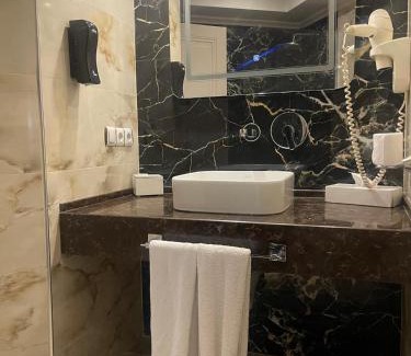 Izmit Hôtel | EmexOtel Kocaeli