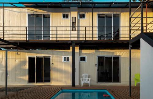 Uvita Appartement | Emi’s Place Container Living