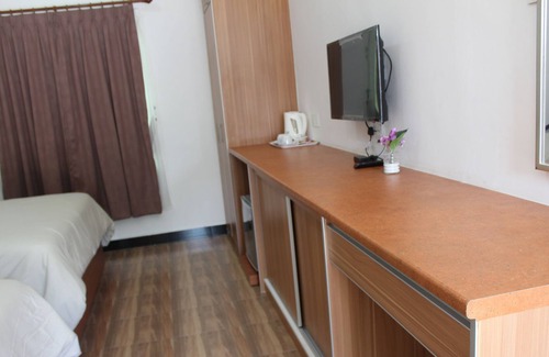 Kampung Gong Rengas Maison | Emma Guesthouse 1