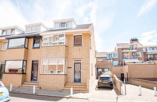 Municipality of Katwijk Appartement | Emma's Beachhouse on a 1 minute walking distance from the beach and centre !