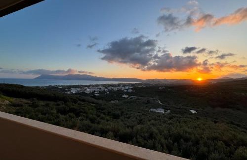 Kissamos Appartement | Emmanuel's Sea View Luxury Apartment