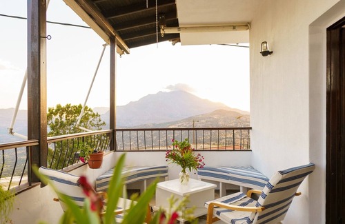 Kouroutai Maison | EMPHASIS Traditional House