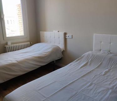 Zaragoza Centro Appartement | Empresas parking gratis