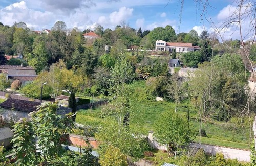 Saintes Maison | En Cœur de Ville Paisible