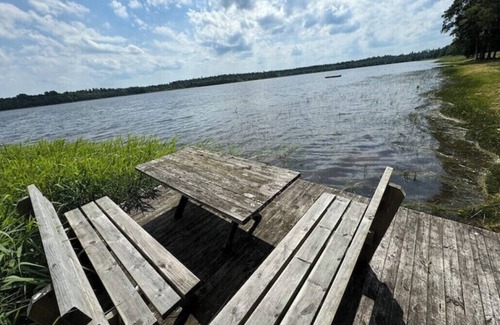 Dorarp Maison | En skön plats nära sjö och Kyrka från 1200-talet