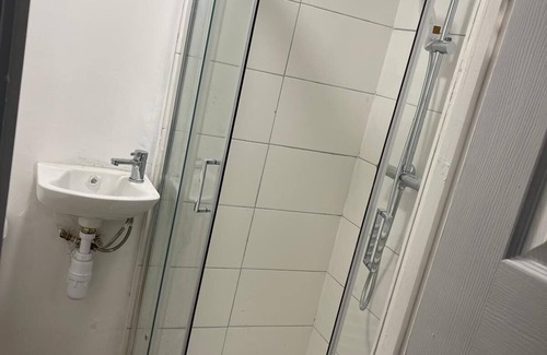 Becontree Maison | En-Suite Cozy Double Bedroom
