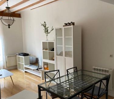 Molina de Aragon Appartement | Encantador Piso en la Antigua Casa de Correos