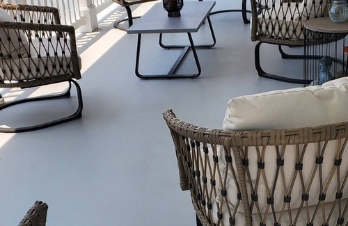 Mystic Island Maison | Enchanting Mystic Island Beach Home on picturesque lagoon near Jersey Shore.