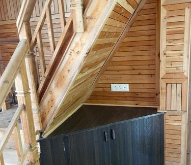 Theog Maison | Enchanted himalyas Homestay