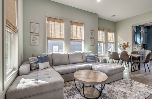 Wheatland Maison | Enchanted Woods Cottage at Selah- 2 bed 2 bath